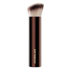 Hourglass Vanish Seamless Finish Foundation Brush